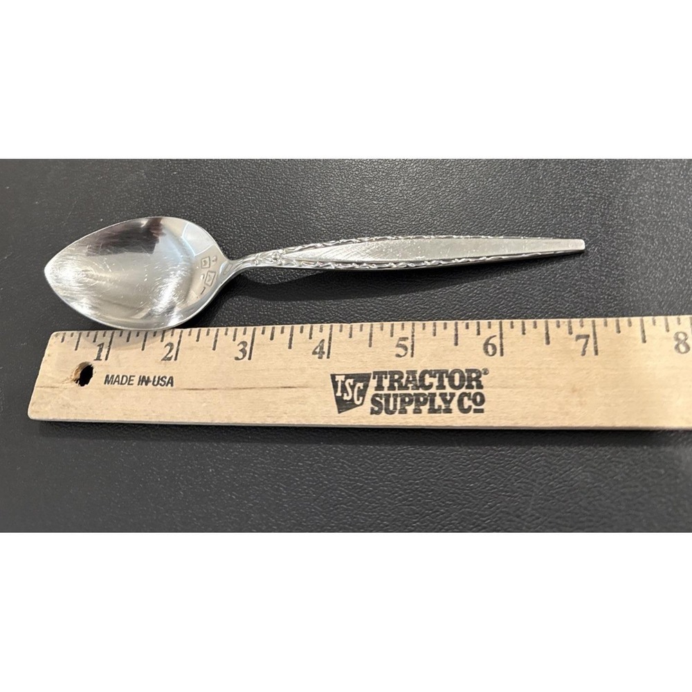 Oneida Community Venetia Stainless Steel Soup Spoon Spoons Set Of 12 MCM Vintage - Picture 5 of 5